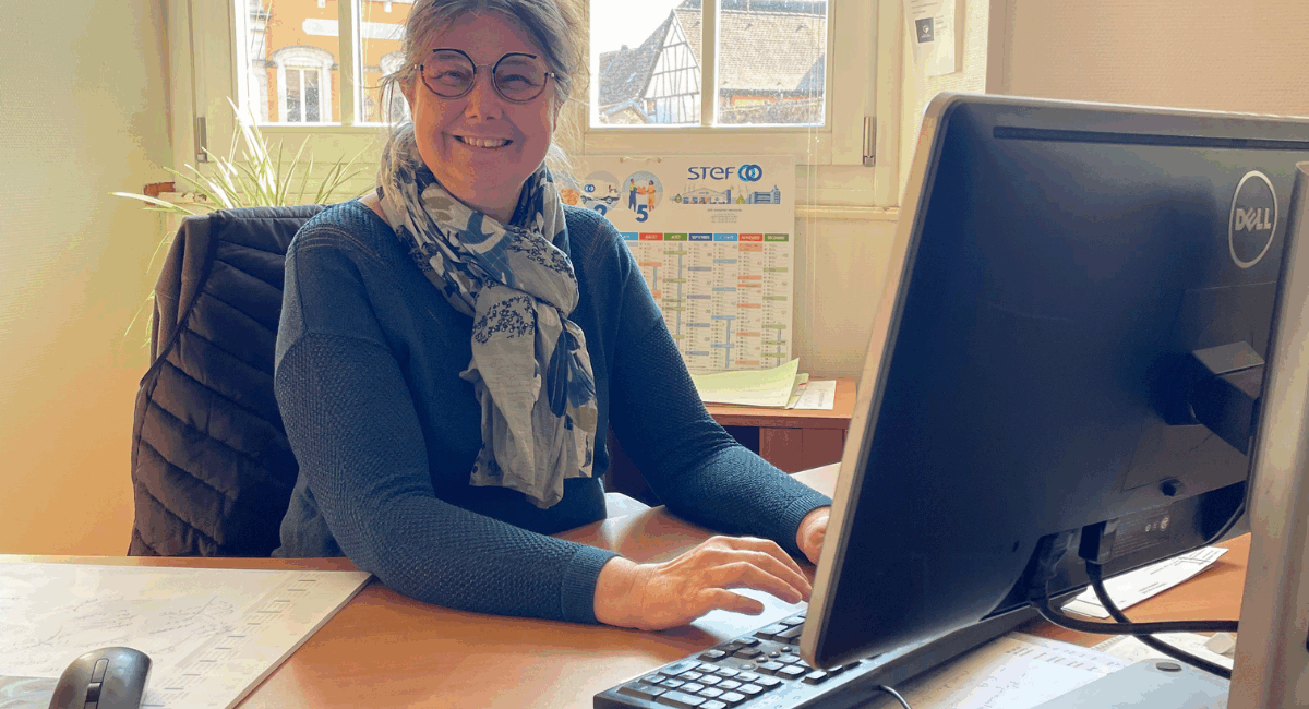 Photo de Cécile Sebele, assistante commerciale